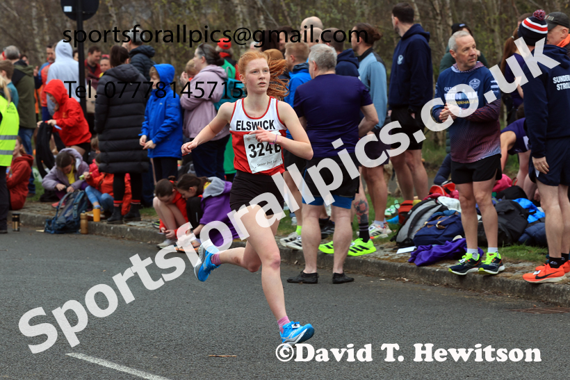 Senior Womens relay, 2026 Elswick Harriers Good Friday Road Relays and Young Athletes, Newburn,  Newcastle upon Tyne. Photo: David T. Hewitson/Sports for All Pics